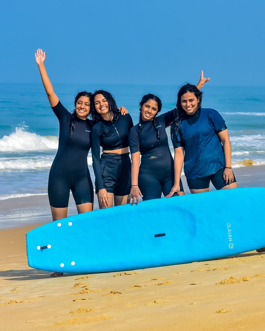 3 Day Beginner Surfing, Stay + Wellness