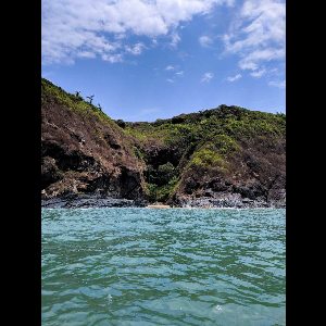 Gokarna cave beach
